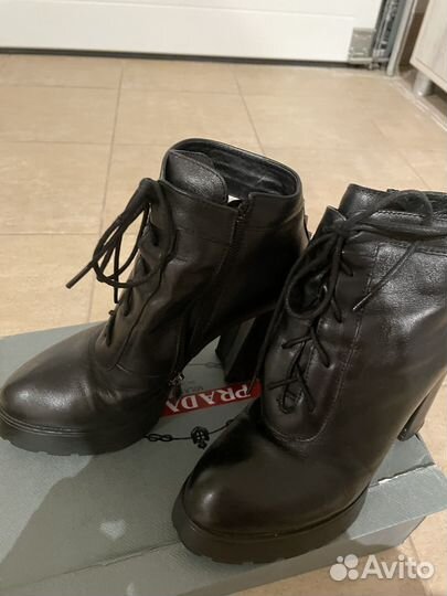 Ботинки женские