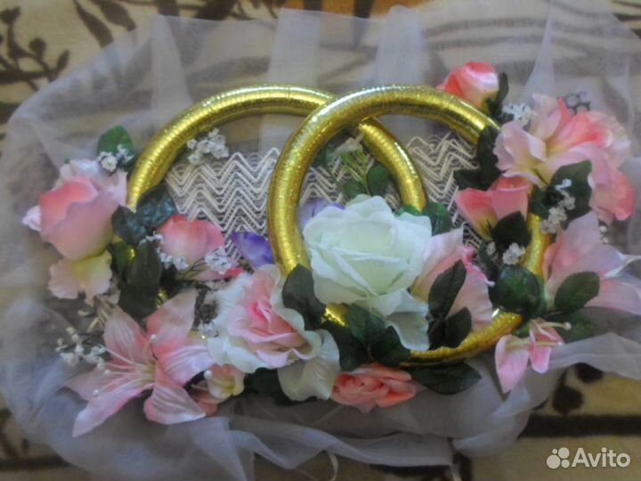 Свадебные украшения на машину