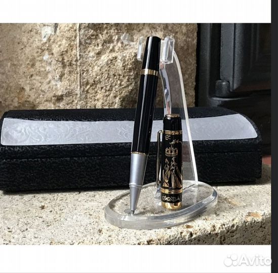 Ручка подарочная в футляре