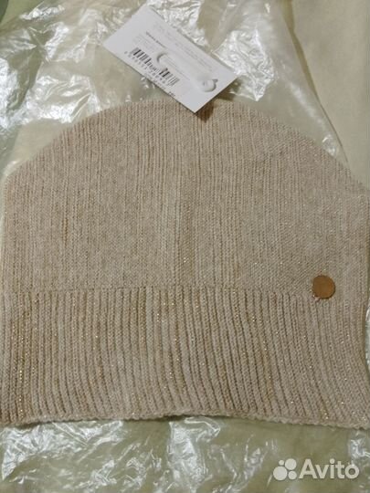 Шапка женская