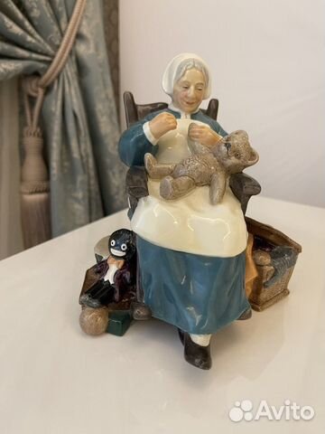 Royal Doulton. Статуэтка «Няня»