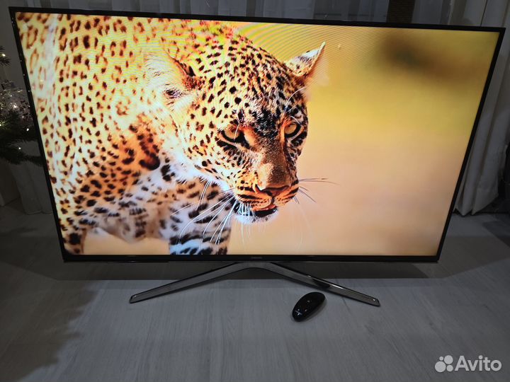 Телевизор samsung SMART tv