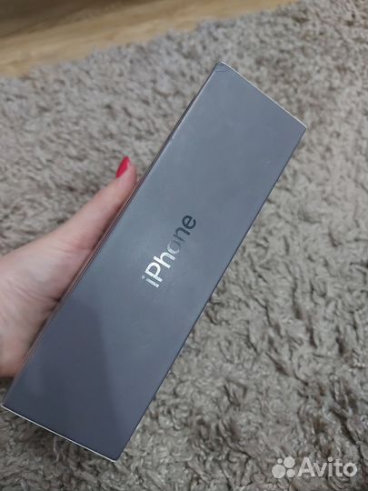 Коробка от телефона iPhone