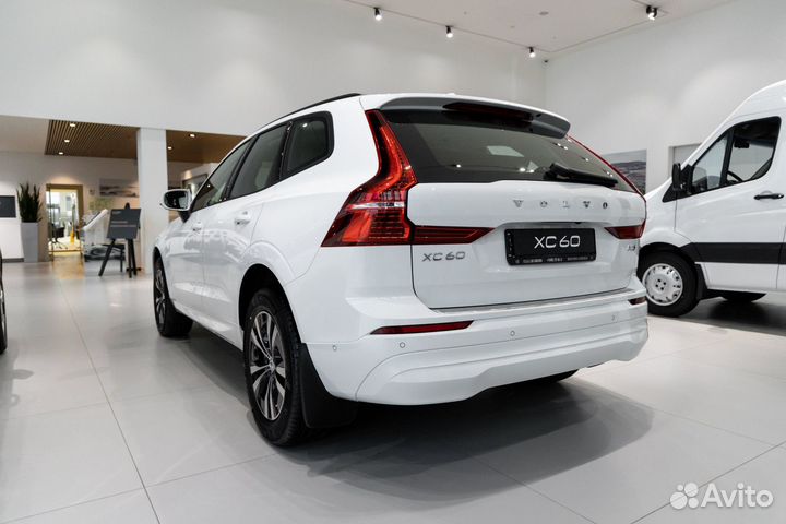 Volvo XC60 2.0 AT, 2024