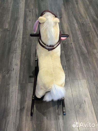 Качалка лошадь