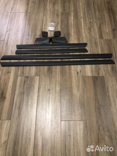 Молдинги дверей Ауди 100 А6 45 кузов с4 нижние