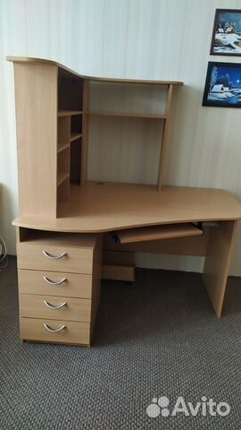 Стол компьютерный письменный угловой