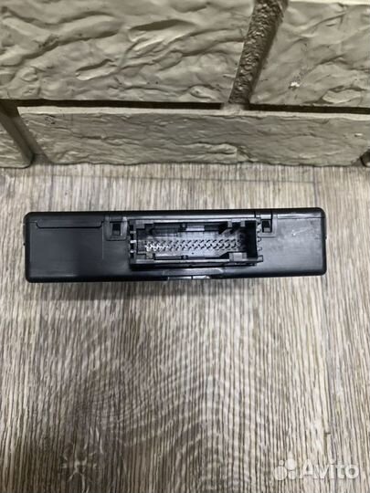 VW Touareg NF Блок электронный