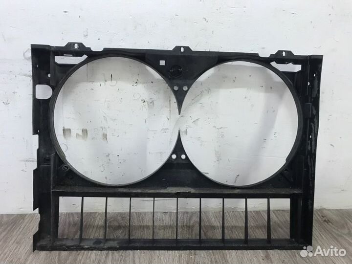 Диффузор вентилятора радиатора Mercedes S-Class