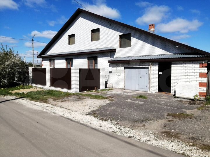 Дом 324,5 м² на участке 7,3 сот.