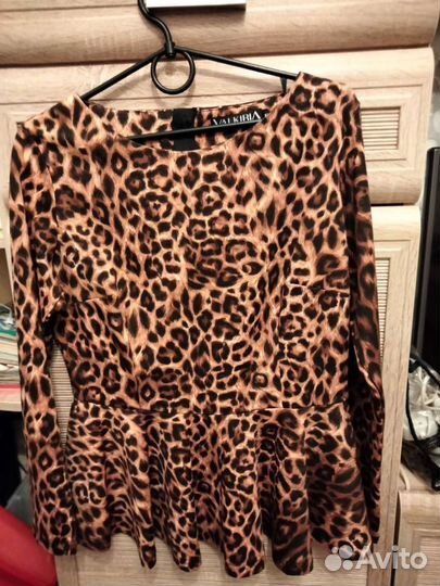 Женские вещи 48-52