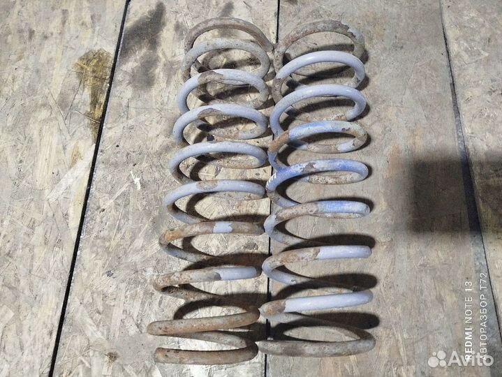 Пружины задние комплект Chevrolet Niva