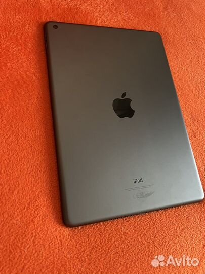 iPad 7- поколения wi-fi 32 gb
