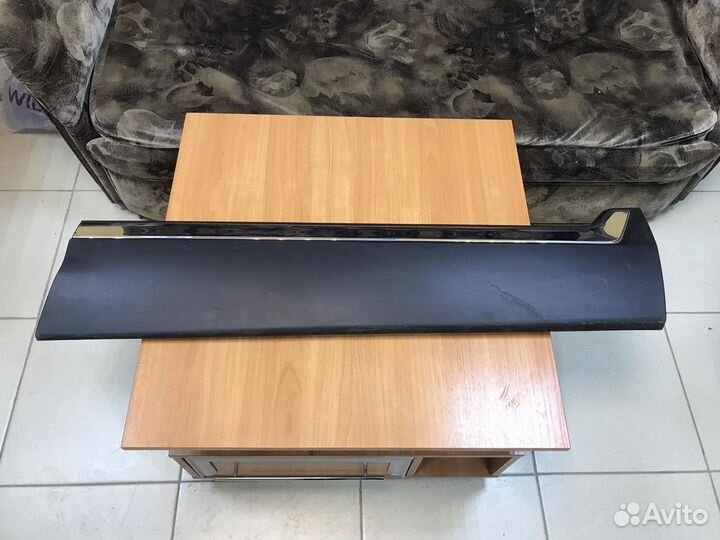 Накладка передней правой двери нижняя honda CR-V 5