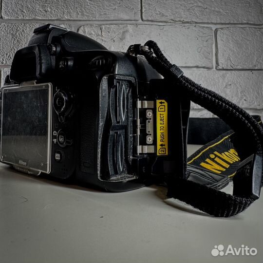 Фотоаппарат Nikon D610 в отлично состоянии