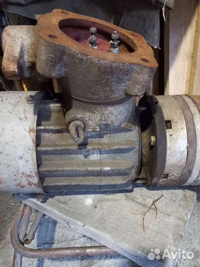 Электродвигатель асинхронный бу