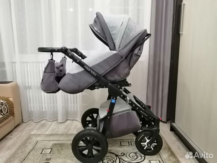 Коляска 2 в 1 Expander Mondo