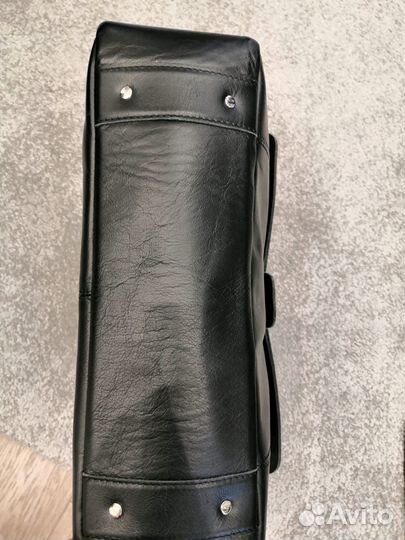 Мужской кожаный портфель черный