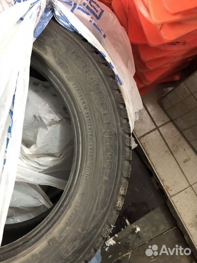 Nokian Tyres Hakkapeliitta 5 225/55 R16 99T