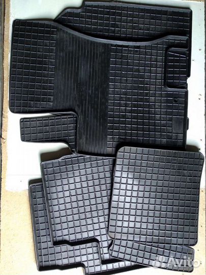 Автомобильные коврики