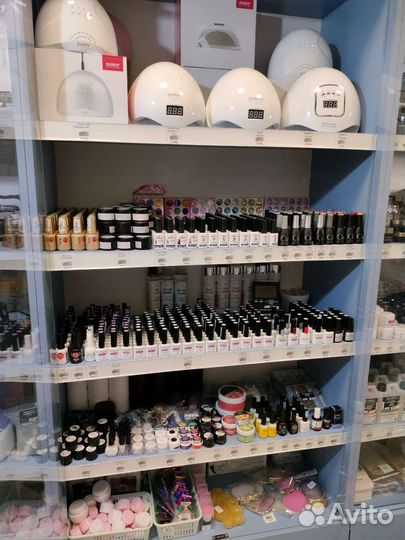 Для наращивания ногтей