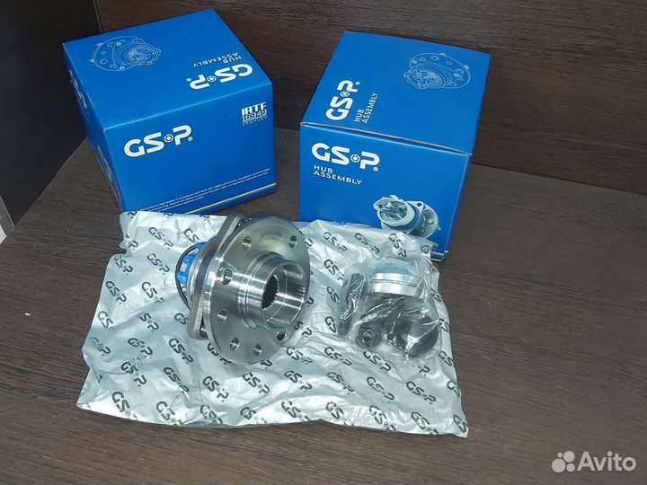 Ступица передняя Opel Vectra C