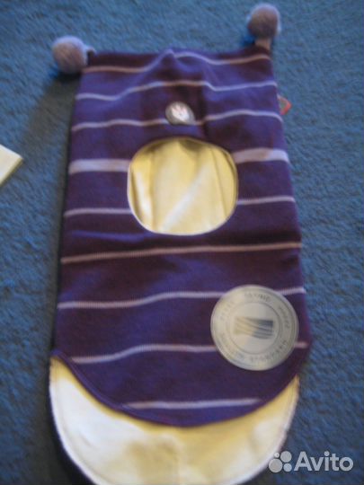 Детские шлем-шапки teyno и kivat и варежки huppa