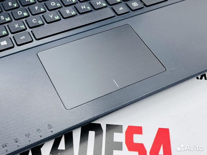 Ноутбук Asus 15.6