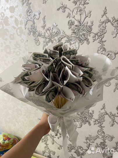 Букет из денег