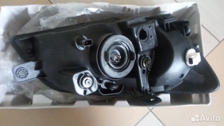 Фара передняя левая под корректор getz 2002-2005