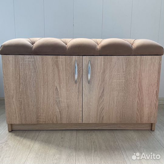 Обувница юта с сиденьем в каретной стяжке