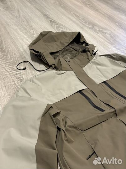 Куртка ветровка gorpcore японская