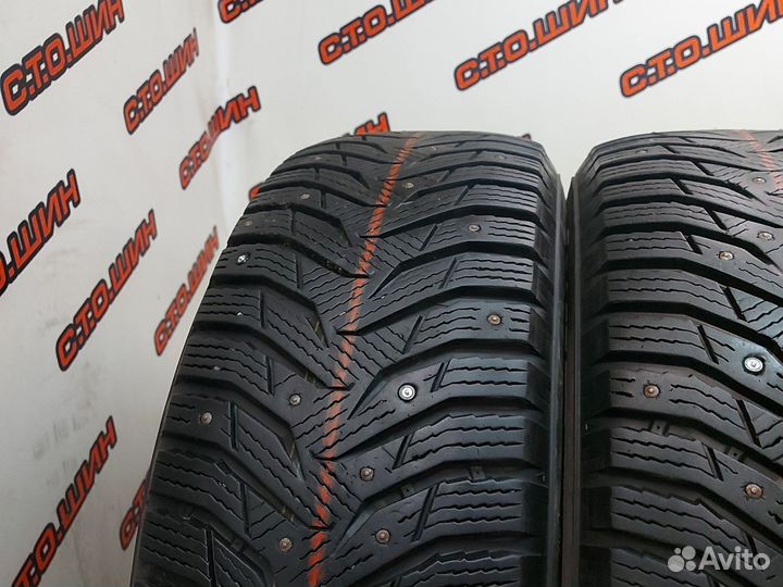 Kumho WinterCraft Ice WI31 215/65 R16 98T