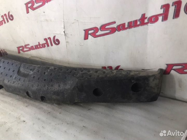 Абсорбер бампера передний Toyota Land Cruiser 200