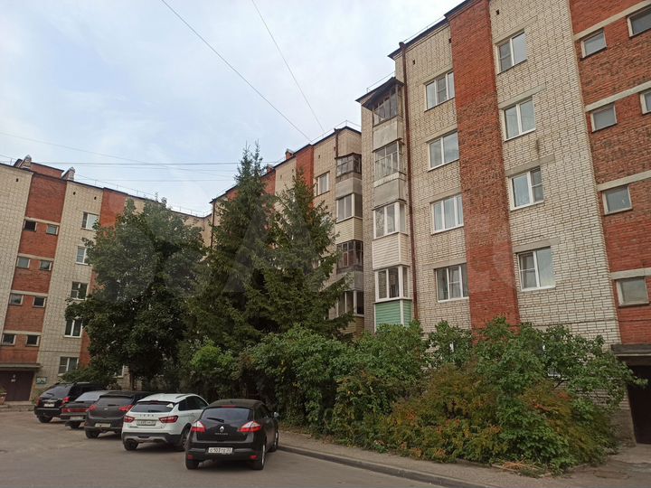 2-к. квартира, 55 м², 5/5 эт.