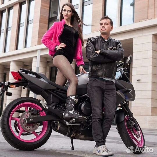 Фотосессия с мотоциклом