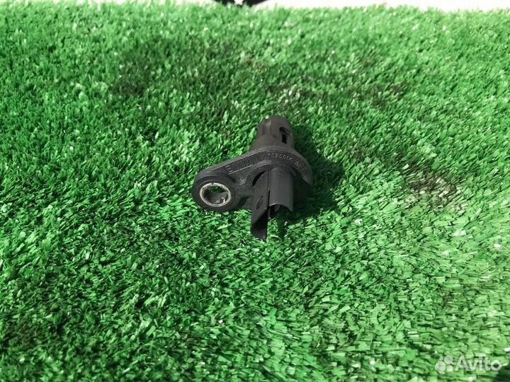 Датчик положения распредвала BMW 6