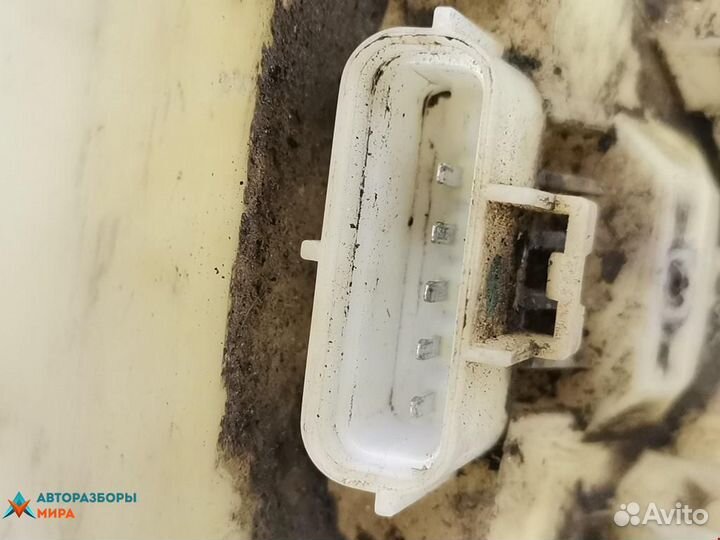 Насос топливный Ford Focus рест. 2004 1375223