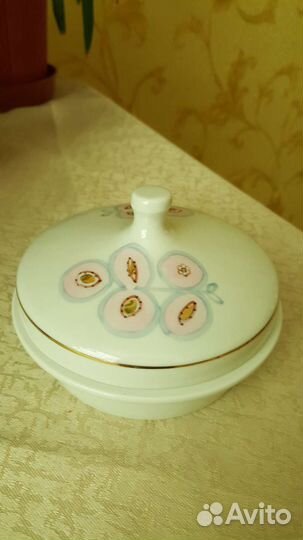 Вазы для сахара и т.д Новые