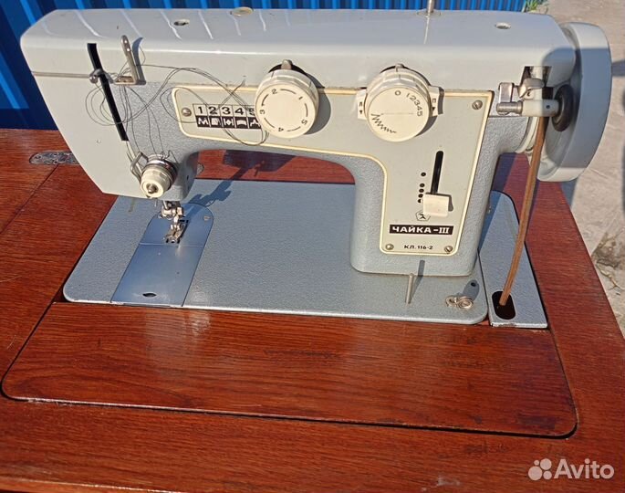 Швейная машина Чайка 3