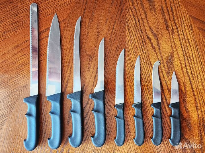 Кухонная утварь, ножи, вилки, ложки