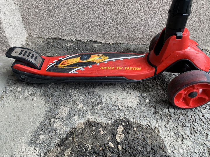 Самокат детский трехколесный