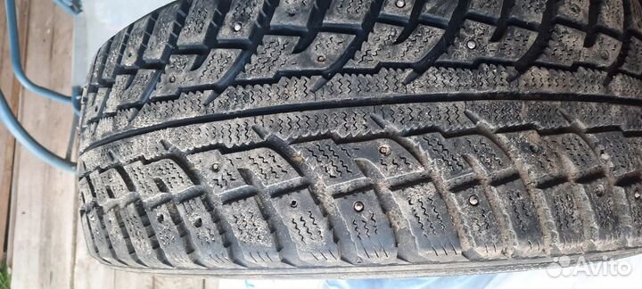 Kumho I'Zen RV Stud KC16 225/60 R17