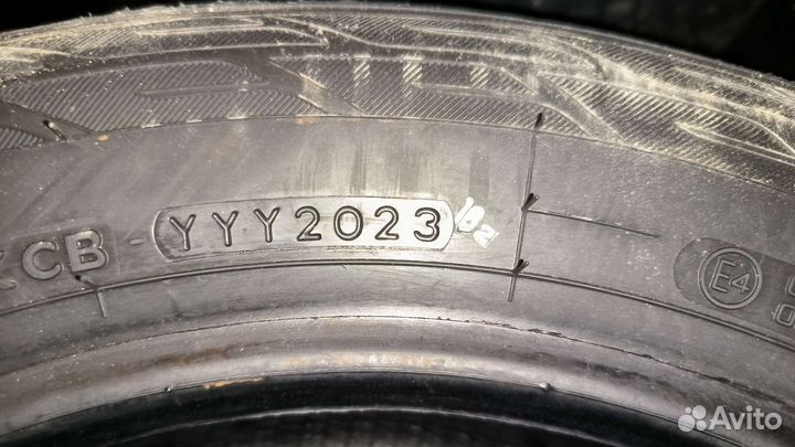 Yokohama Ice Guard Stud IG55 195/60 R15