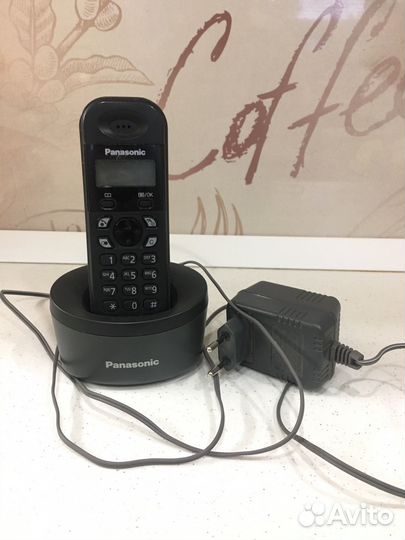 Телефон panasonic