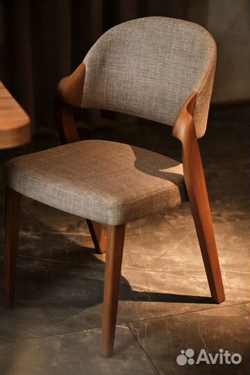 Дизайнерский стул