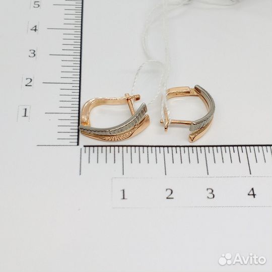 Золотые серьги