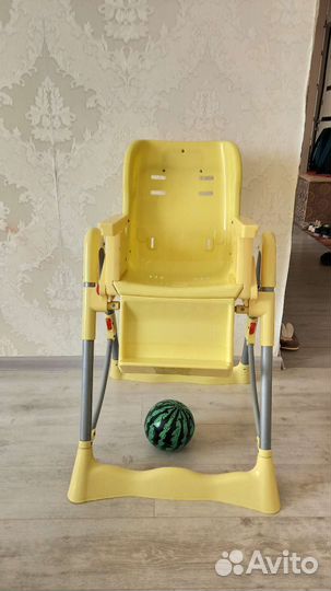 Детский стульчик для кормления