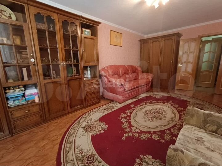 1-к. квартира, 45 м², 8/16 эт.