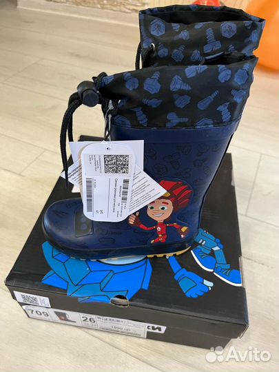 Новые резиновые сапоги